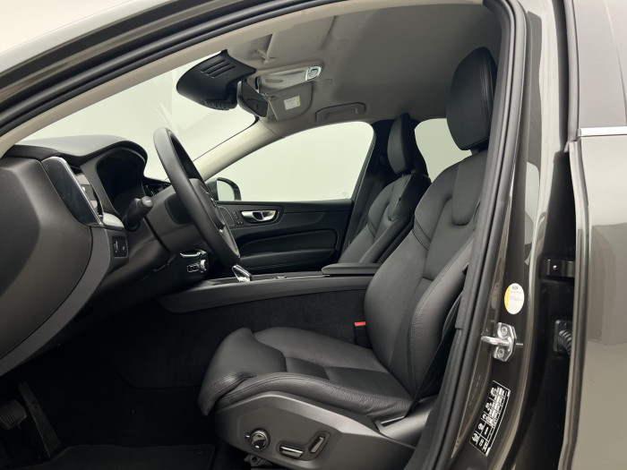 Volvo XC60 B4 AWD INSCRIPTION AUT 1.maj.