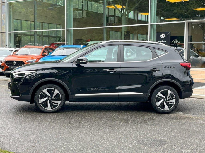 MG ZS EV EXCITE 70kWh SKLADEM!