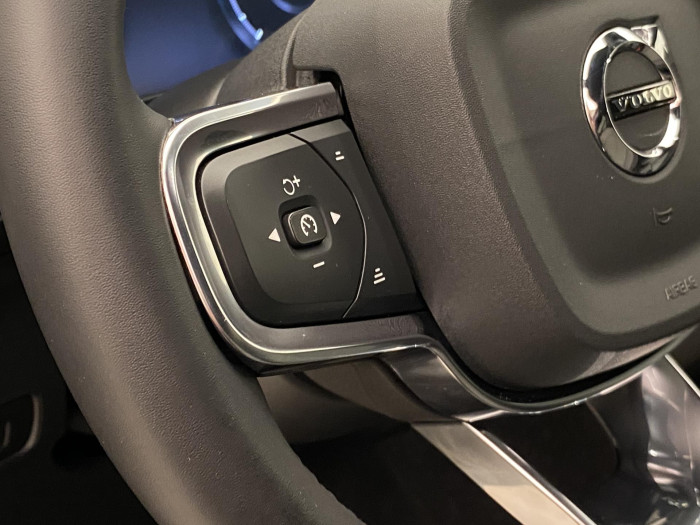 Volvo XC40 T2 CORE AUT CZ