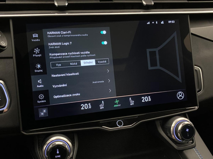 Lynk & Co 01 PHEV DCT AUT REZERVACE