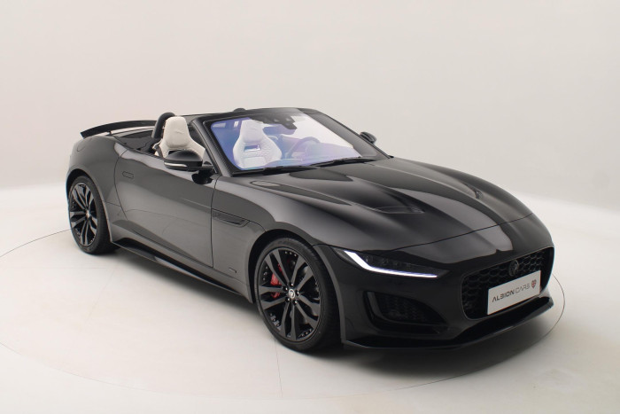 Jaguar F-Type P450 CABRIOLET 75 REZERVACE