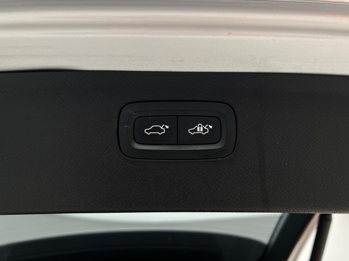 Volvo XC90 B6 AWD R-DESIGN 7MÍST AUT