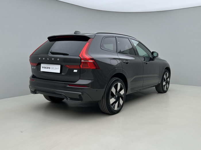 Volvo XC60 T8 AWD RECHARGE PLUS DARK AUT