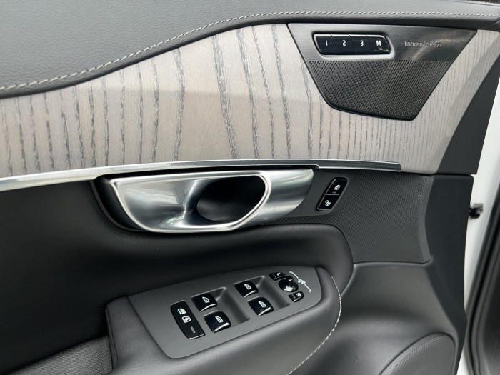 Volvo XC90 B5 AWD PLUS BRIGHT 7MÍST AUT