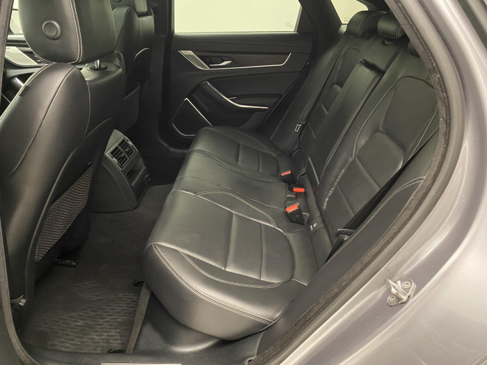 Jaguar XF D200 R-DYNAMIC SE AWD AUT 2.0 d Dynamic SE