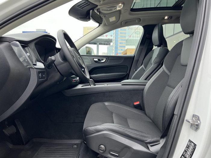 Volvo XC60 B5 MOMENTUM Aut 1.maj. 2.0 Momentum