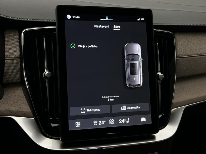 Volvo XC90 B5 AWD DARK ULTRA AUT