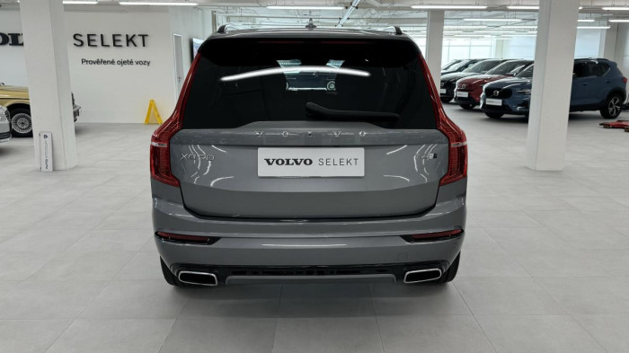 Volvo XC90 T6 AWD R-DESIGN AUT REZERVACE