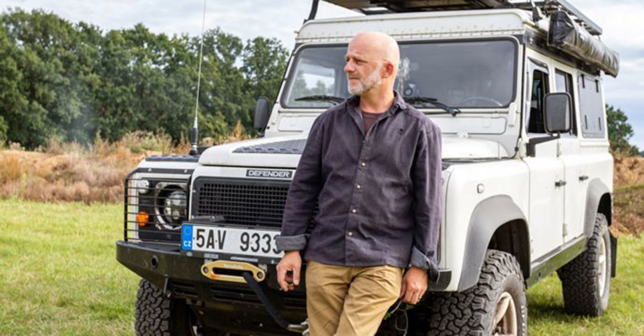 Herec Hynek Čermák je v autě jako doma: Radši přespím v obytňáku než v hotelu, říká