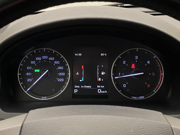 Land Rover Freelander 2.2 TD4 S AWD AUT REZERVACE 2.2 TD