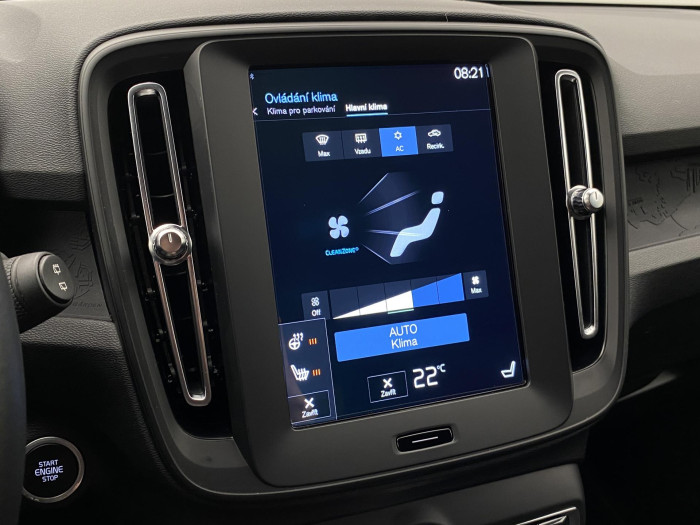 Volvo XC40 T2 MOMENTUM AUT CZ 1.5 Momentum