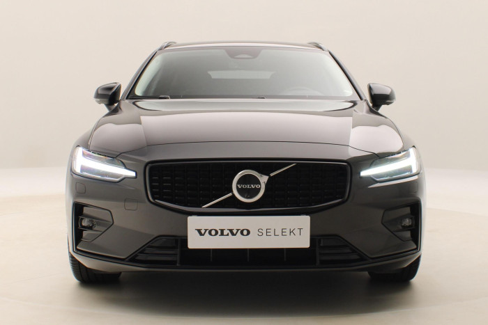 Volvo V60 B4 DARK PLUS AUT 1.maj