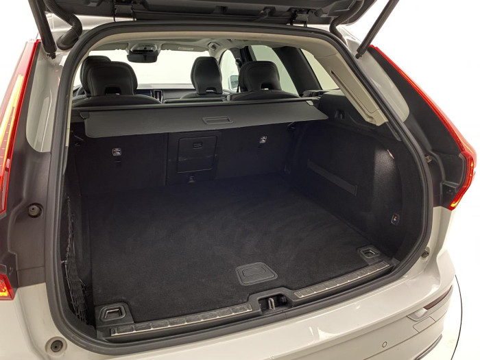 Volvo XC60 D5 AWD INSCRIPTION REZERVACE 2.0 d