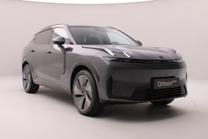 Lynk & Co 08 MORE PHEV