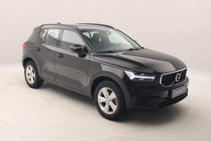 Volvo XC40 T2 MOMENTUM AUT CZ 1.maj 1.5 Momentum