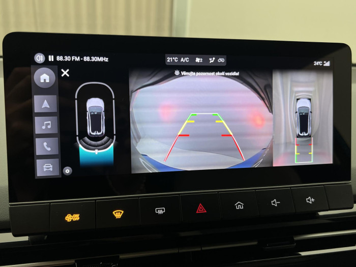 MG MG4 EV EXCLUSIVE 77kWh CZ 1.maj. Exclusive