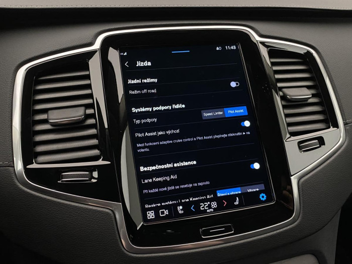 Volvo XC90 B5 AWD AUT BRIGHT PLUS 7míst 2.0 Plus
