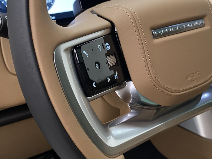 Land Rover Range Rover D350 AUTOBIOGRAPHY LWB 3.0 d