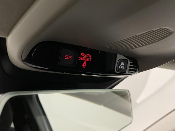 Volvo V40 D2 BLACK EDITION 1.maj. 2.0 d Edition