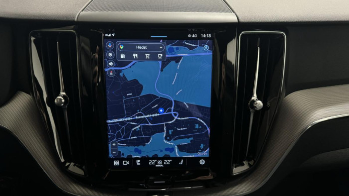 Volvo XC60 B4 PLUS DARK REZERVACE 2.0 Plus