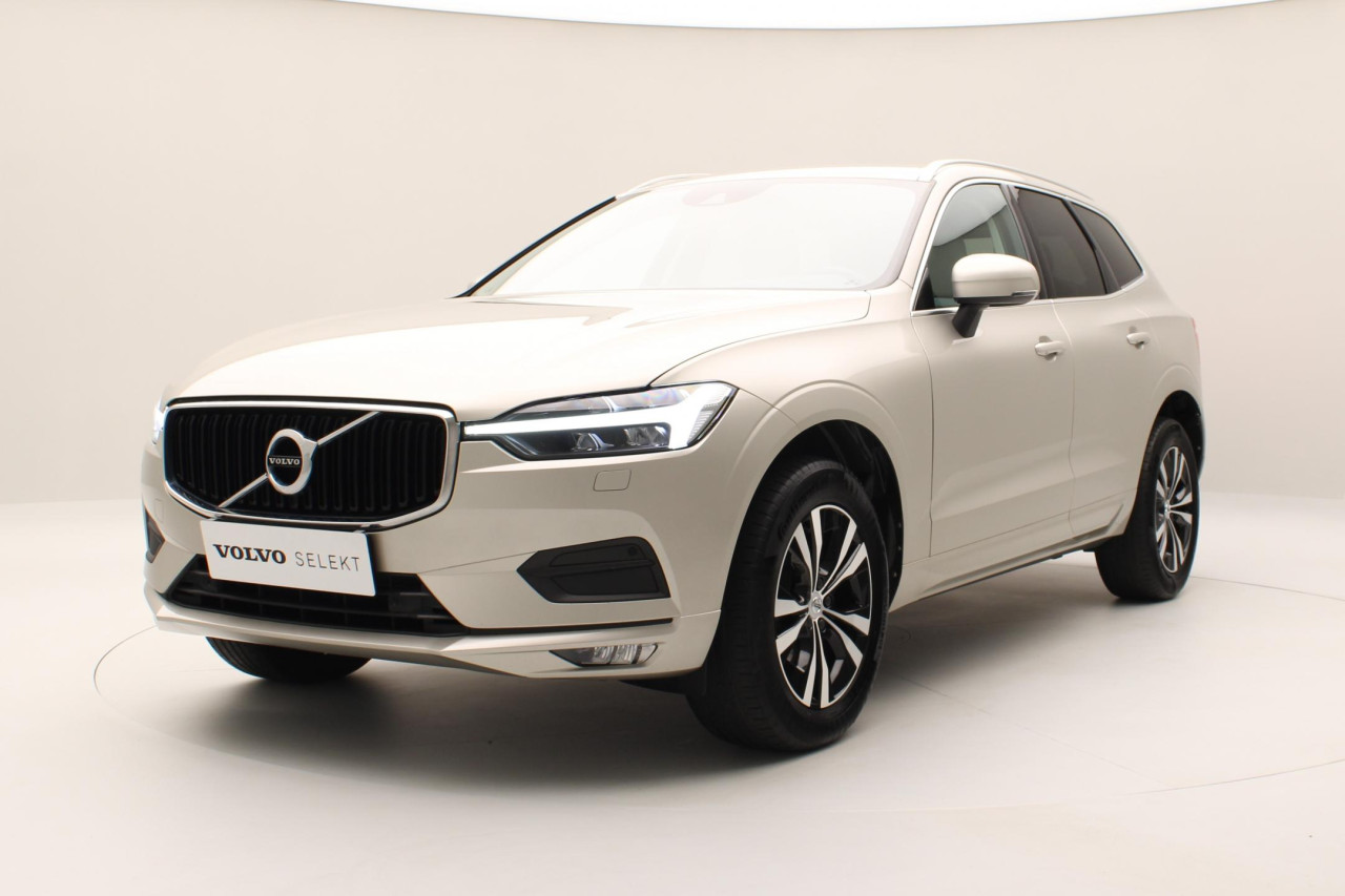 Volvo XC60 B4 AWD MOMENTUM AUT CZ 2.0 Momentum