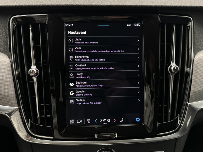 Volvo V90 T6 AWD RECHARGE PLUS DARK AUT