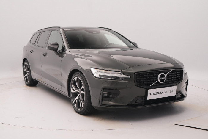 Volvo V60 B4 R-DESIGN AUT REZERVACE