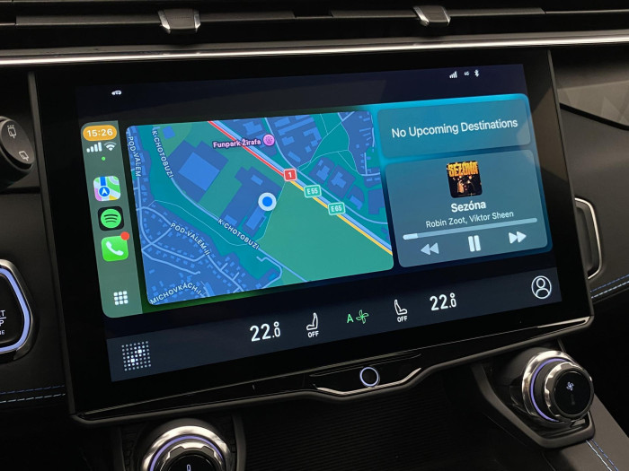 Lynk & Co 01 PHEV DCT AUT 1.maj