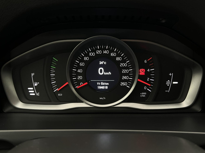 Volvo V60 D2 MOMENTUM 2.0 d Momentum