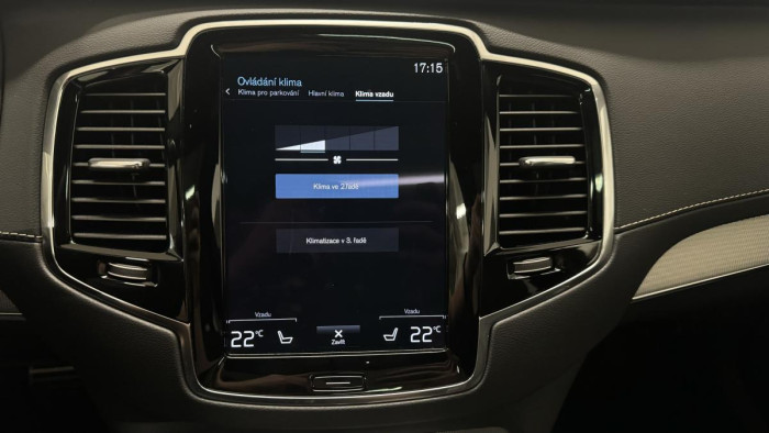Volvo XC90 T8 AWD R-DESIGN REZERVACE