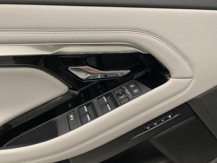 Land Rover Range Rover Evoque P200 SE AWD AUT CZ REZERVACE 2.0 SE