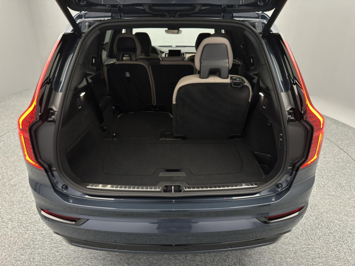 Volvo XC90 B5 AWD AUT DARK ULTRA 7míst