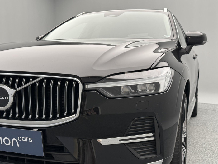 Volvo XC60 B4 AWD DARK PLUS AUT