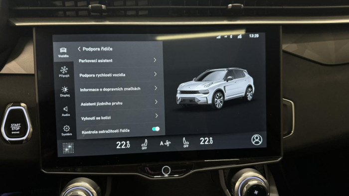 Lynk & Co 01 PHEV DCT AUT 1. maj.