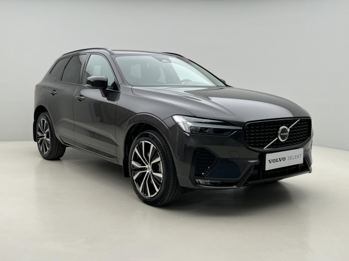 Volvo XC60 B4 AWD PLUS DARK AUT 1.maj.