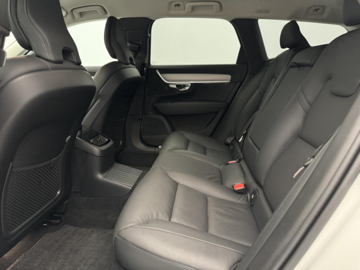 Volvo V90 T6 AWD RECHARGE Plug-in AUT