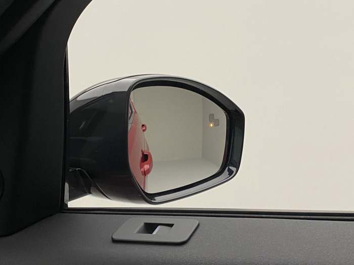 Land Rover Discovery Sport D200 DYNAMIC SE AWD AUT 2.0 d Dynamic SE