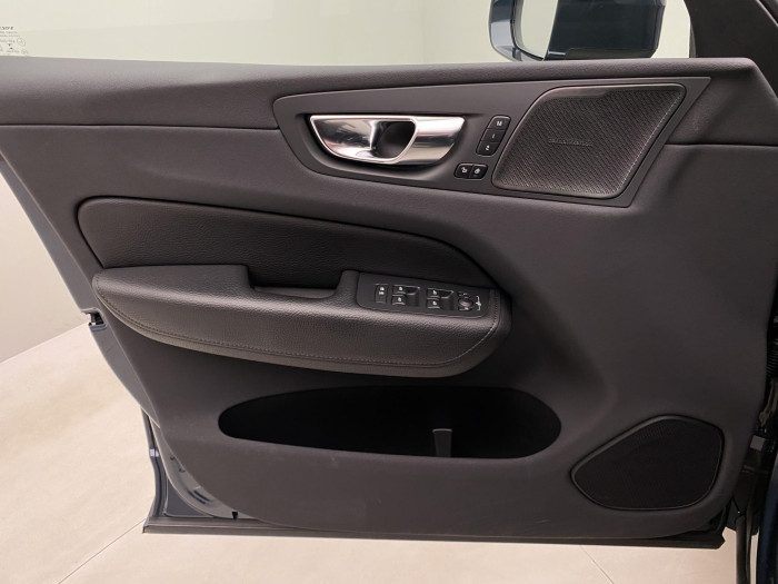 Volvo XC60 T4 MOMENTUM AUT 1.maj 2.0 Momentum