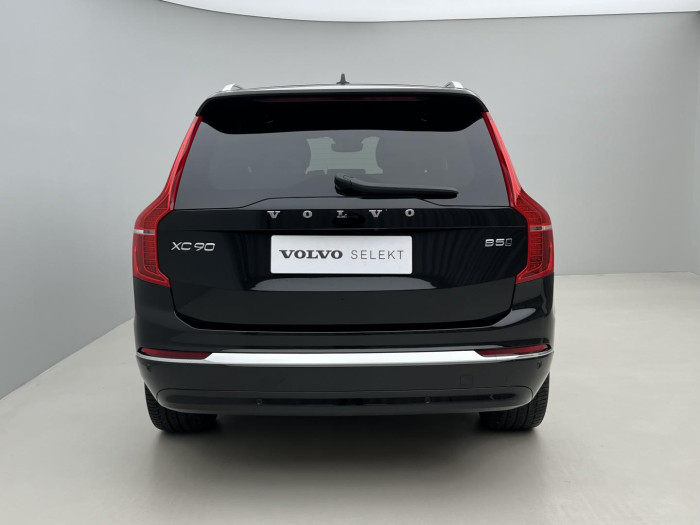 Volvo XC90 B5 AWD PLUS BRIGHT 7MÍSTNÁ Aut