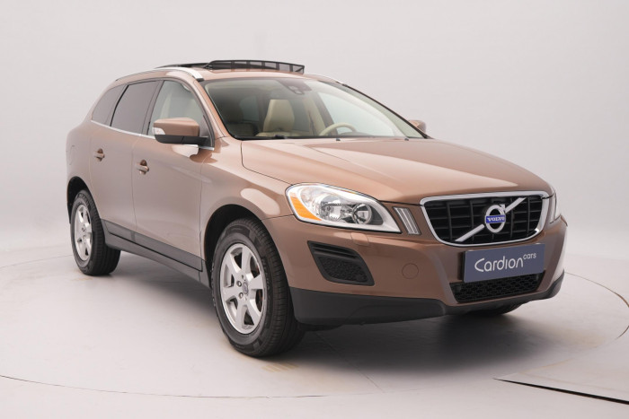 Volvo XC60 3.2 AWD MOMENTUM AUT 3.2 Momentum