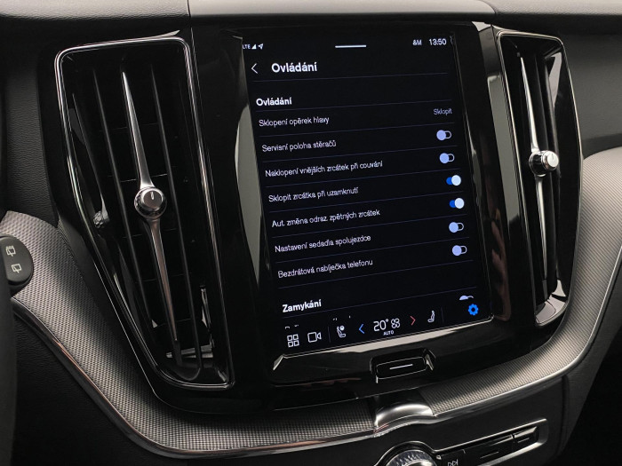 Volvo XC60 B4 AWD DARK PLUS AUT