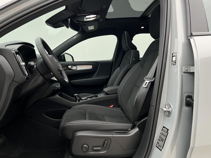 Volvo XC40 B3 AUT BLACK EDITION PLUS