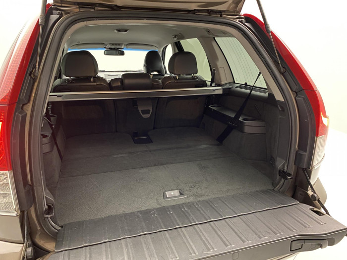 Volvo XC90 D5 AWD SUMMUM AUT 2.4 d Summum
