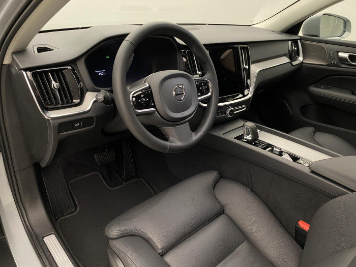 Volvo V60 CC B5 AWD PLUS AUT 1.maj