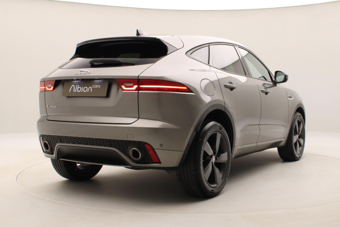 Jaguar E-Pace AWD R-DYNAMIC SE REZERVACE 2.0 Dynamic SE