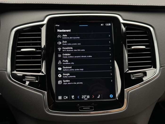 Volvo XC90 T8 AWD RECHARGE BRIGHT ULTRA