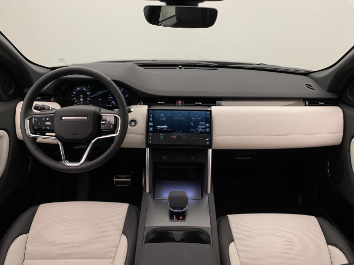 Land Rover Discovery Sport D200 DYNAMIC SE AWD REZERVACE 2.0 d Dynamic SE