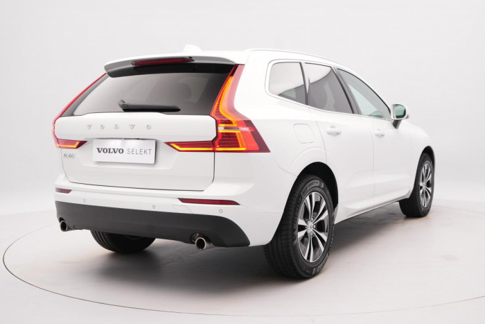 Volvo XC60 T4 MOMENTUM PRO 1.maj. 2.0 Momentum