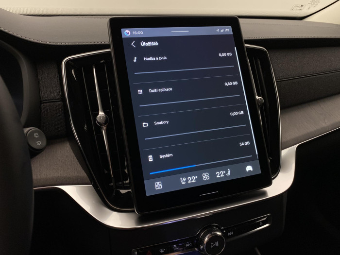 Volvo XC90 T8 AWD RECHARGE DARK PLUS 7m