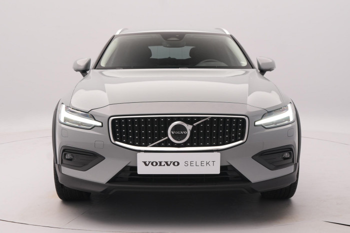 Volvo V60 CC B5 AWD PLUS AUT 1.maj